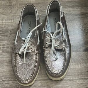 Metallic sperry